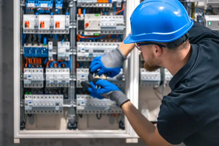 Elektro & Gebäudetechnik professionals placed by Boomkraft
